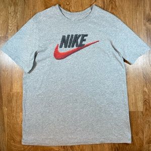 Men’s Grey Black and Red Nike Futura Big Logo Tee Size Large